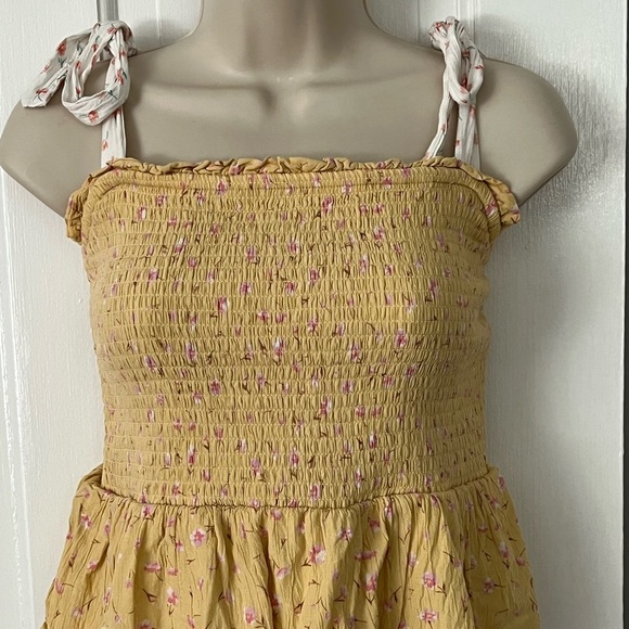 American Eagle Ditsy Floral Smocked Tiered Mini Dress size Large Summer Cottage - Picture 5 of 13